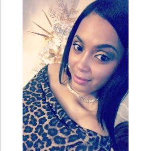 Meet your Posher, Luz